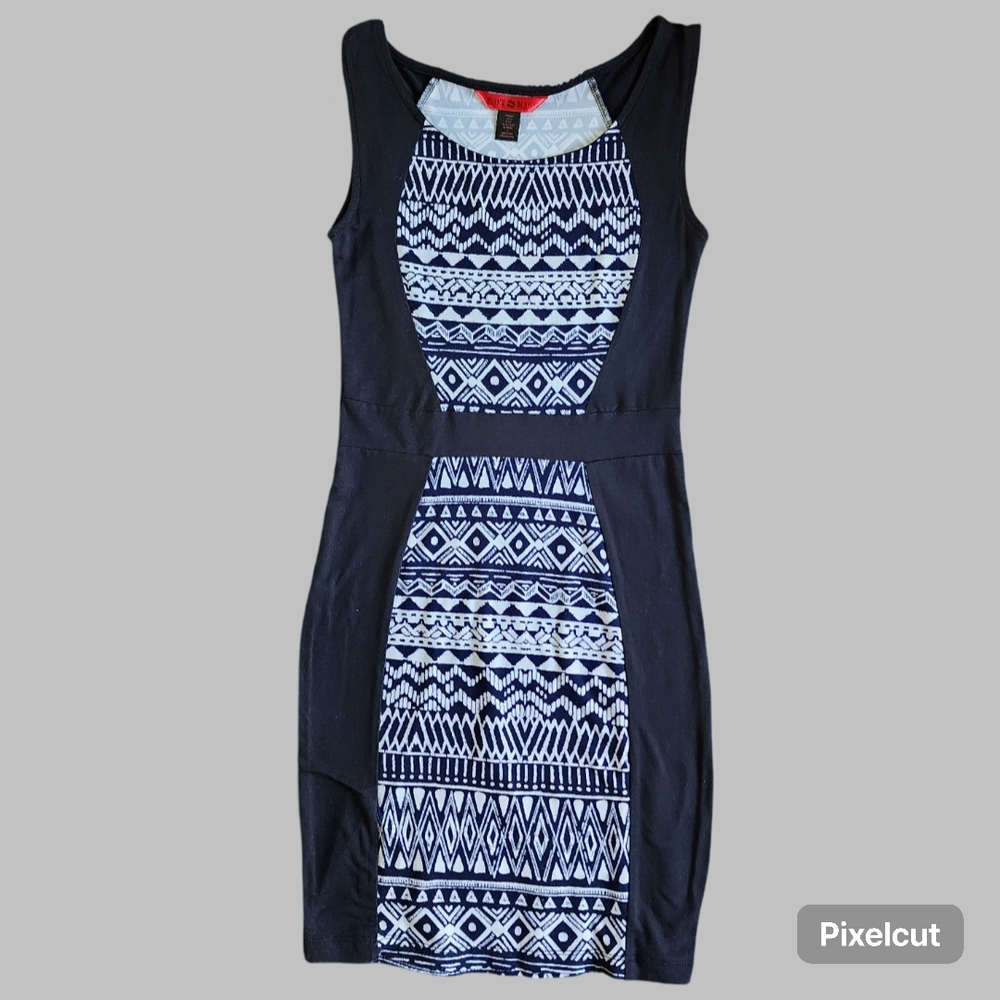 Black and White Patterned Women's Dress